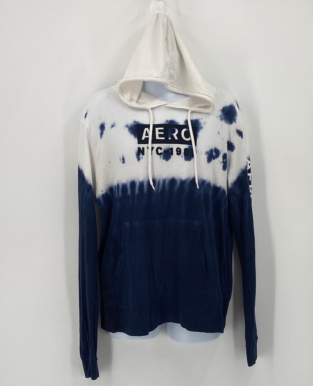 Aeropostale Thin Long Sleeve Hooded Shirt